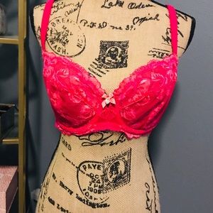 Body by Victoria Unlined Demi Bra 34DDD